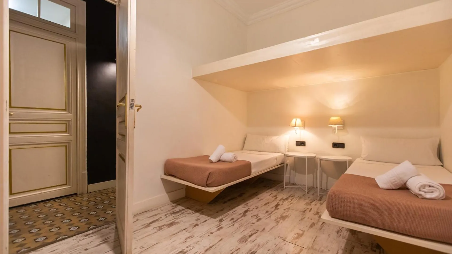 Eg21- Modernist And Elegant Apartment In Bcn City Center 巴塞罗那 0*,  西班牙